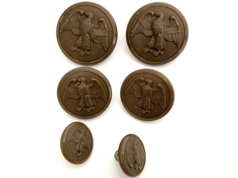 Six Women’s Army Corps Buttons WAC