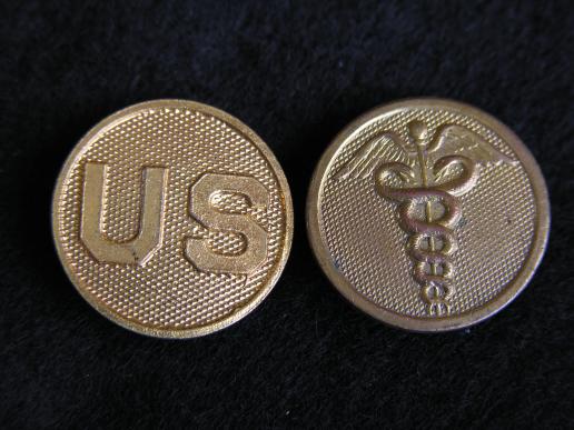 American WWI Enlisted Medical Corps and US Collar Badges
