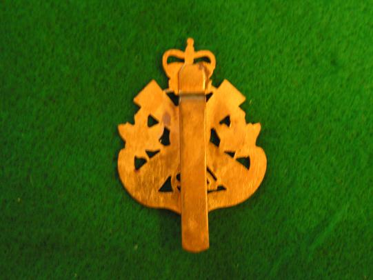 Canadian Loyal 49th Edmonton Regiment Cap Badge