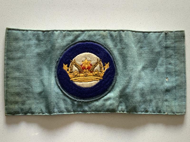 Rare Royal Air Force Car Pennant
