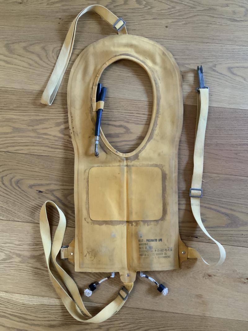 US Army Air Force Lifevest AN6519-1